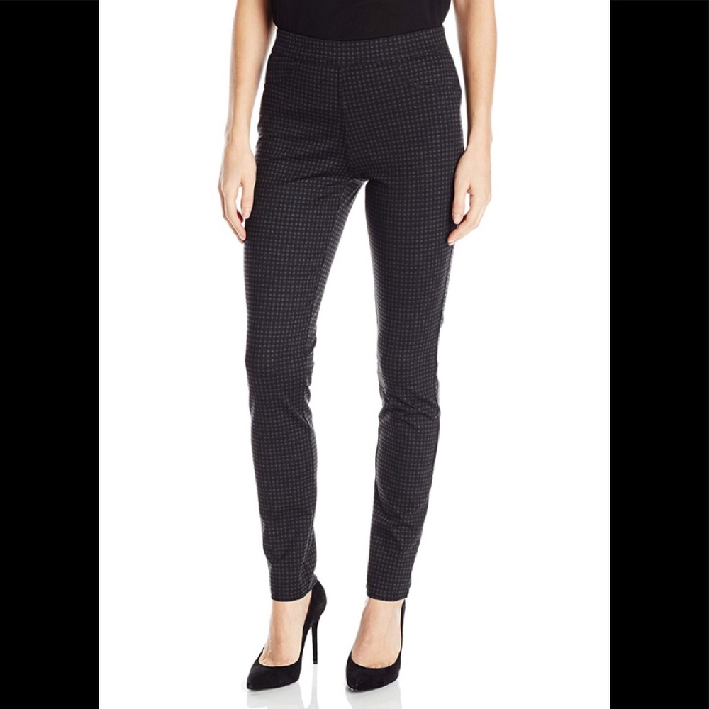 Max Studio Ponte Pants